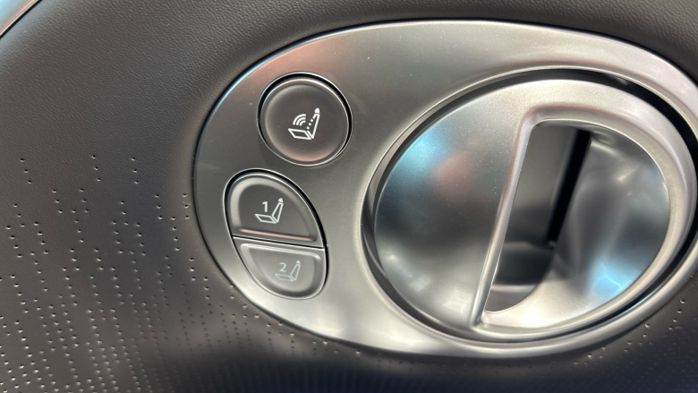 Hyundai IONIQ 9 226kW Calligraphy 110kWh 5dr AWD Auto Electric Estate